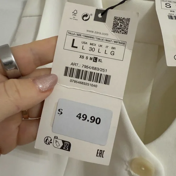 Elegant White Women's Vest & Pant Set - Picture 10 of 11